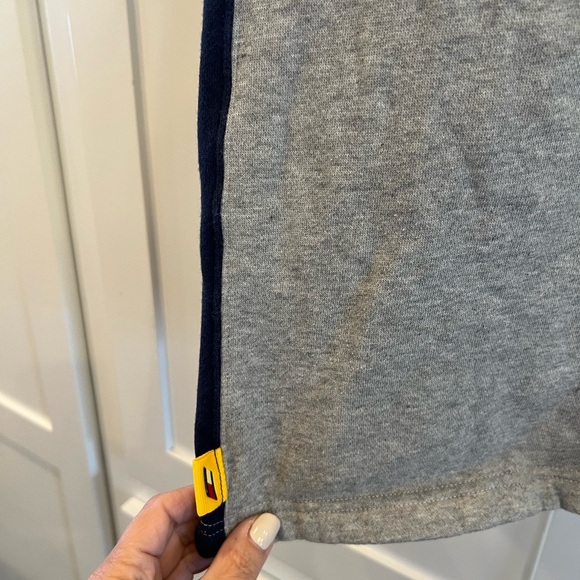 Men’s vintage Tommy Hilfiger Athletics vest sweatshirt size XXL. - Picture 3 of 6